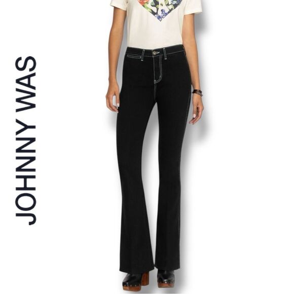 JOHNNY WAS Rue De La Flare Jean True Black Wash Flare Leg Jeans in the Size 32 - Picture 5 of 12